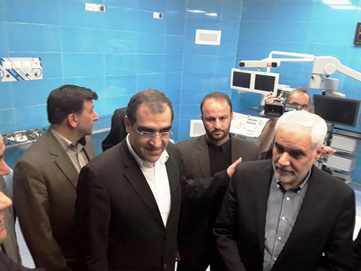 بازدید وزیر بهداشت از روند فعالیت مرکز ترومای استان اصفهان