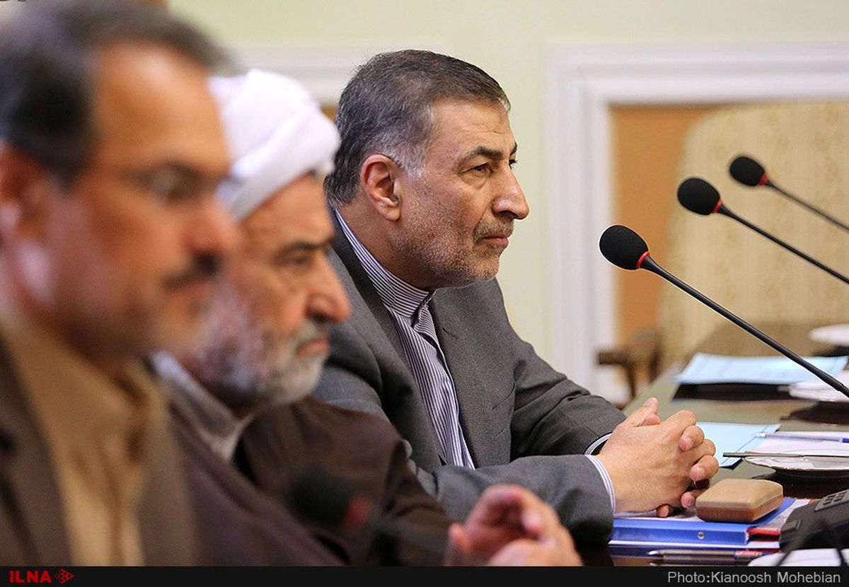 حضور احمدی نژاد در  مجمع تشخیص مصلحت نظام