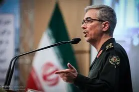 انتقاد یک نماینده از هدیه دادن ادکلن فرانسوی به نمایندگان