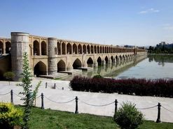 مسافران نوروزی در شهر اصفهان مشکل اقامت نداشتند