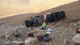 فاجعه جاده‌ای در محور سمیرم؛ واژگونی مرگبار اتوبوس تهران-یاسوج با 3 قربانی و 15 زخمی