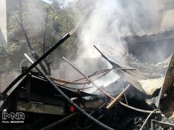 آتش‌سوزی جنب پاساژ افتخار اصفهان