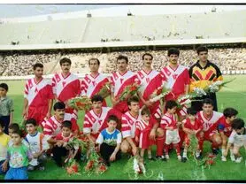 (عکس) روزی که علی دایی برای اولین بار لباس پرسپولیس را پوشید