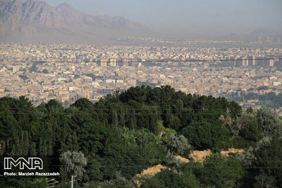 هوای اصفهان برای گروه‌های حساس ناسالم شد