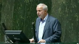 کوچکی‌نژاد: نزدیک به یک سال است برخی طرح‌های با قید فوریت در نوبت مانده است