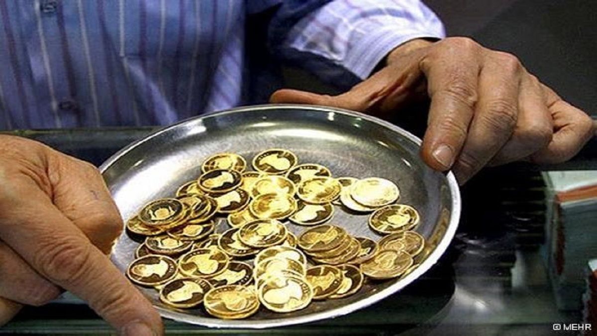 نرخ سکه و طلا اندکی کاهش یافت؛ سکه ۱۰ میلیون و ۴۰ هزار تومان
