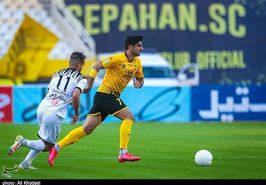 حسینی: بازی با پرسپولیس نمی‌تواند قهرمان را تعیین کند
