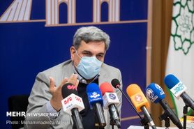 حناچی: تخلفات واکسیناسیون پاک بانان به دادگاه تخلفات اداری گزارش شده است
