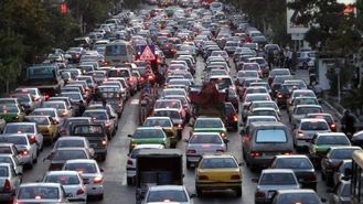 ترافیک سنگین در بزرگراه شهید حکیم تا شیخ فضل الله