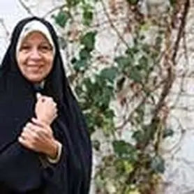 فائزه هاشمی: رأی به همتی را تکذیب می‌کنم