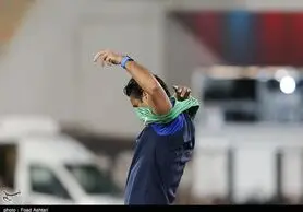 مومنی: آقای مدیرعامل! وقتی هواداران و بازیکنان شما را نمی‌خواهند از استقلال برو!