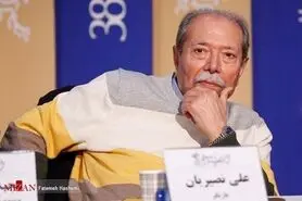 علی نصیریان:کمی ناخوش احوالم و در خانه خودم را قرنطینه کردم