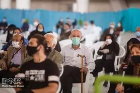 واکسیناسیون ۵ هزار نفر در روز در مرکز تجمعی مصلی