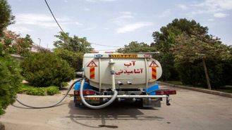 توقف توزیع آب با تانکر در اصفهان منوط به تکمیل سامانه دوم آبرسانی است