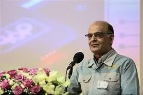 فولاد مباركه تا ریشه‌كنی كامل كرونا در كنار مردم خواهد بود/ پشتیبانی و مانع‌زدایی از تولید براساس اولویت‌های وزارت صمت