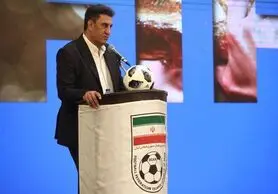 افشاریان: رسانه‌ها ما را در اتاق شیشه‌ای قرار داده‌اند
