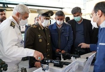 وزیر دفاع از شرکت صنایع الکترواُپتیک و دانشگاه صنعتی مالک اشتر اصفهان بازدید کرد