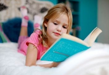 خرید کتاب کودک، راهی برای افزایش رشد ذهنی
