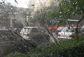 بارش کمتر از نرمال در اصفهان در بهار ۱۴۰۱