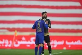 انتقال جنجالی نیم فصل؛ دروازه‌بان استقلال پرسپولیسی می‌شود؟