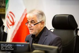 اصفهان با هیچ استانی تقابل ندارد/ بر جریان پایدار آب در زاینده‌رود تاکید می‌کنیم
