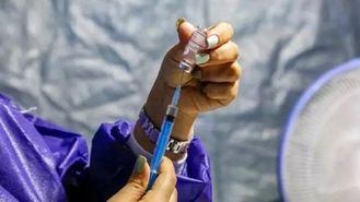میزان واکسیناسیون روزانه در اصفهان به ۲۰ هزار دُز رسید