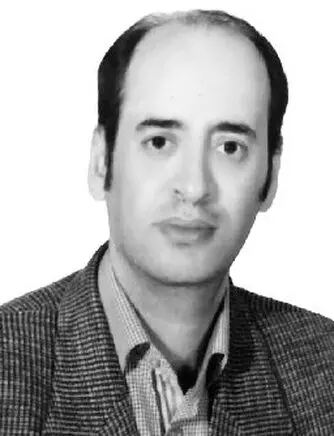 مورایس هم چنان مشغول خرید است
