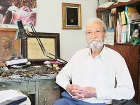 به یاد علی ظریفی، استاد برجسته و صاحب سبک قلمزنی: او که عاشقانه قلم زد
