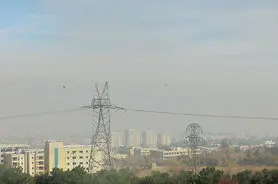 باران ببار که شهر غرق دود شد