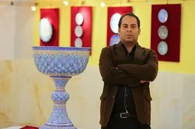 ماهی‌هایی که در فیروزه‌ای مینا آرام می‌گیرند