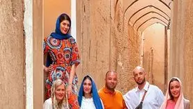 نصف جهان گردشگران