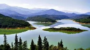 محبوب‌ترین مقصدها برای سفر پاییزی