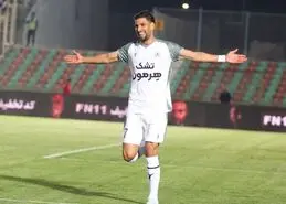 مهاجم ذوب آهن از عدد چهار عبور می کند؟
