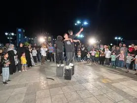 آغاز به کار همایش تئاتر خیابانی «هفته هنر انقلاب»