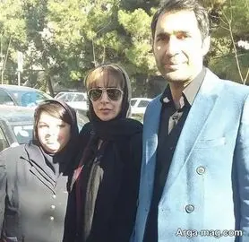 زوج جوان هنرمند به غم نشستند