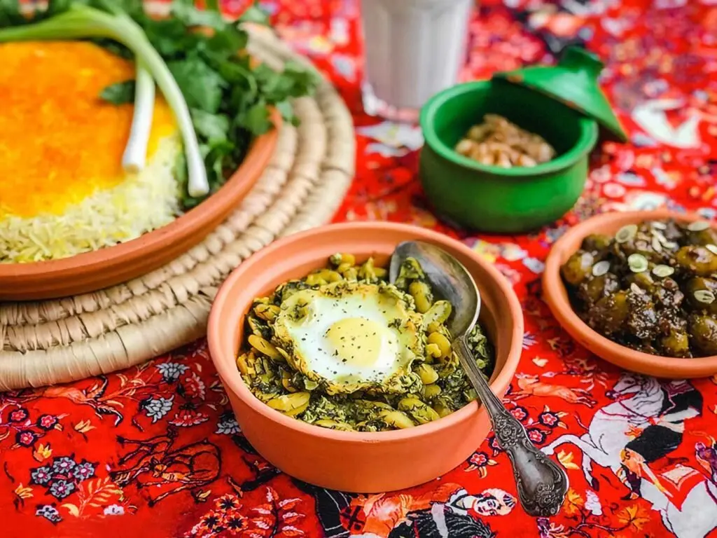 طرز تهیه باقلا قاتق اصیل شمالی + فوت و فن و نکات مهم