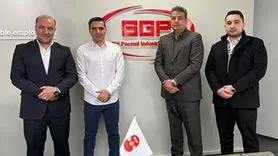 پس از قهرمانی لیگ برتر؛ کشاورز سرمربی گیتی پسند باقی ماند