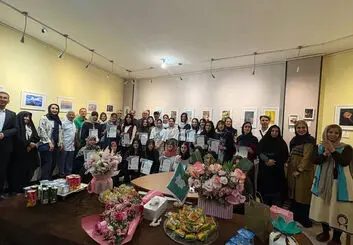 ​از کلاس تا گالری؛ نمایش آثار هنرجویان هنر در اصفهان